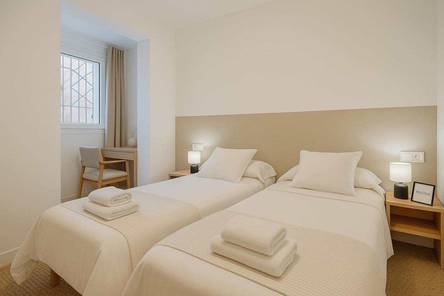 HOSTAL-PENSIÓN Y APARTAMENTO el MOLI Lloret de Mar Exterior foto